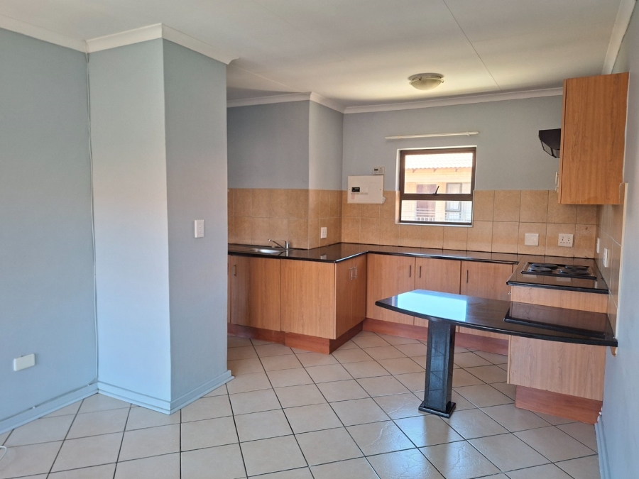 1 Bedroom Property for Sale in Potchefstroom North North West